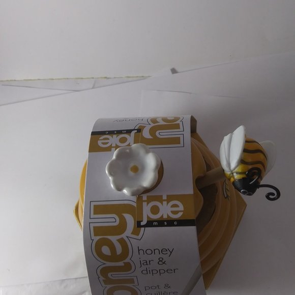 NEW BPA free  small cute honey jar  W/ bee dipper - Picture 3 of 15